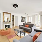 Renovated And Modern 4Bd For 12 Guests